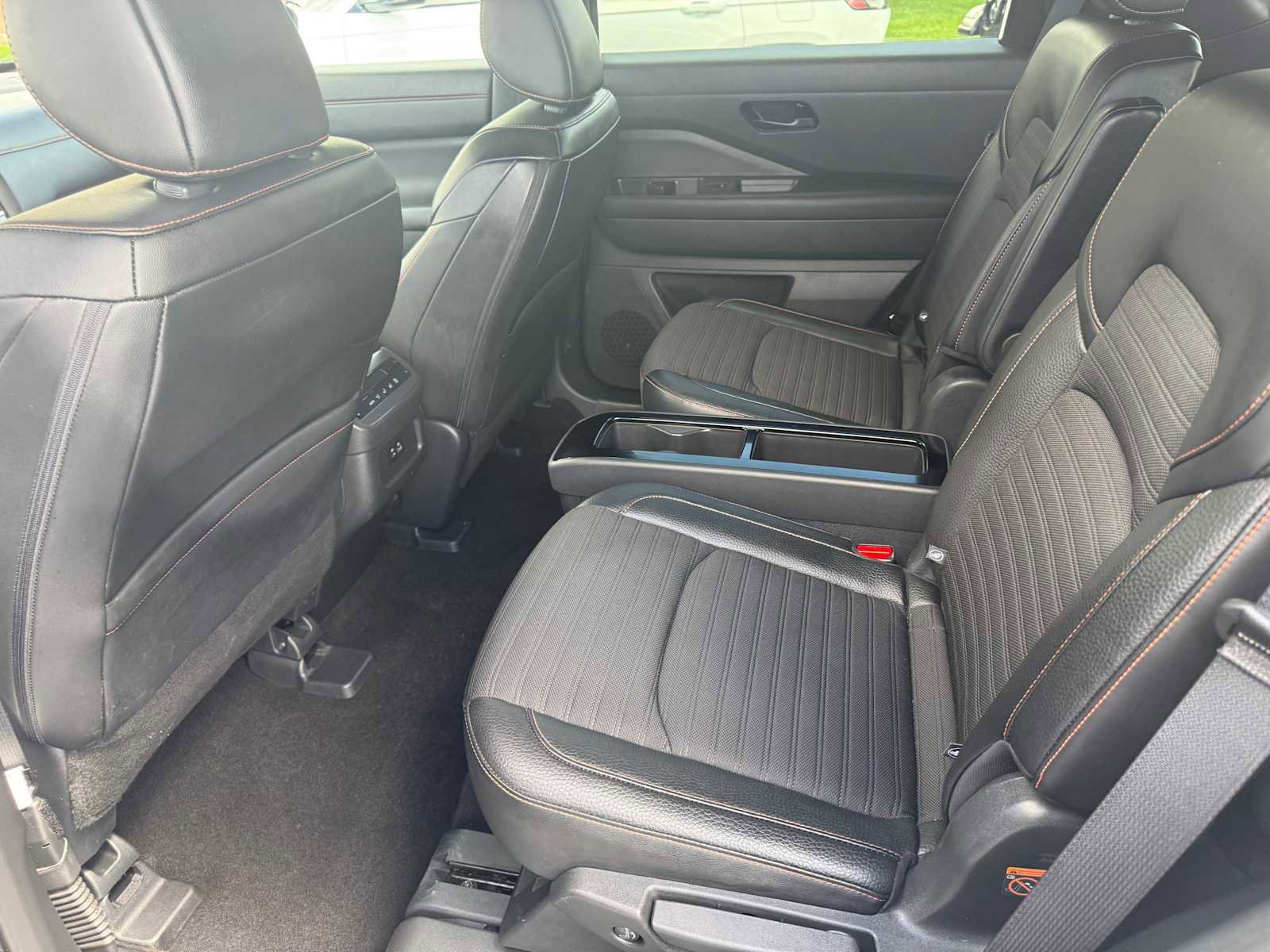 Used 2024 Nissan Pathfinder Rock Creek AWD/4WD image 19