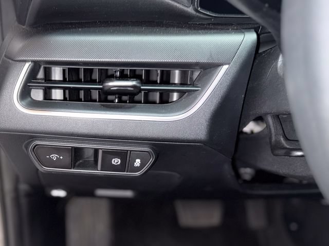 Used 2025 Kia K4 FWD image 7
