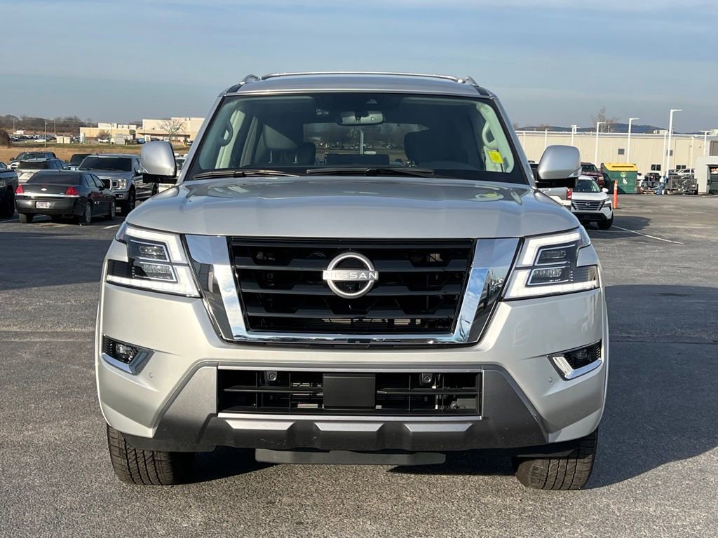 Used 2024 Nissan Armada SL w/ Captain's Chairs Package image 9
