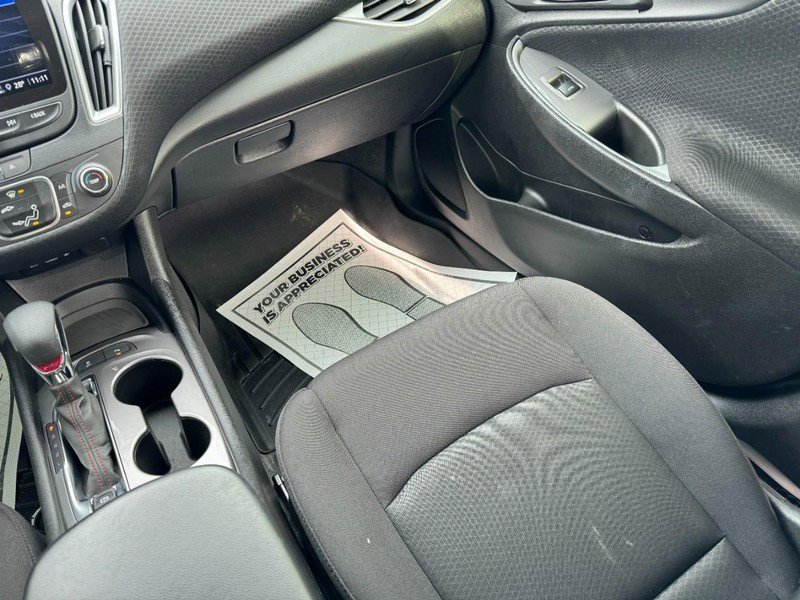 Used 2024 Chevrolet Malibu RS image 15