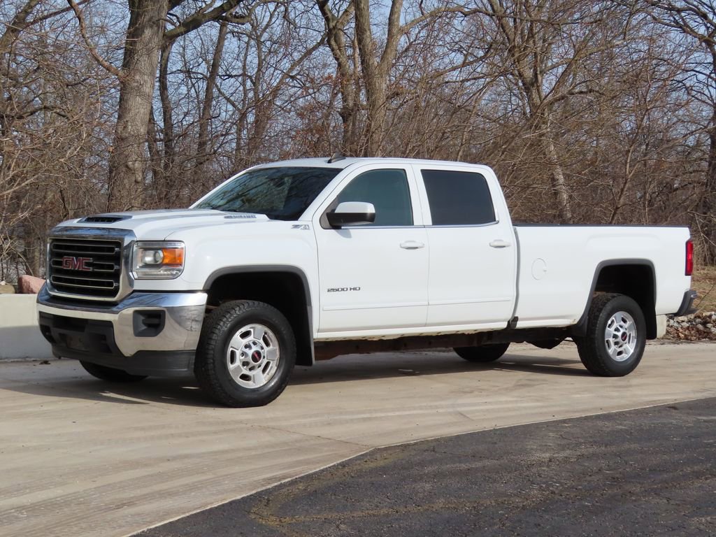 Used 2017 GMC Sierra 2500 SLE w/ Suspension Package, Off-Road AWD/4WD image 21
