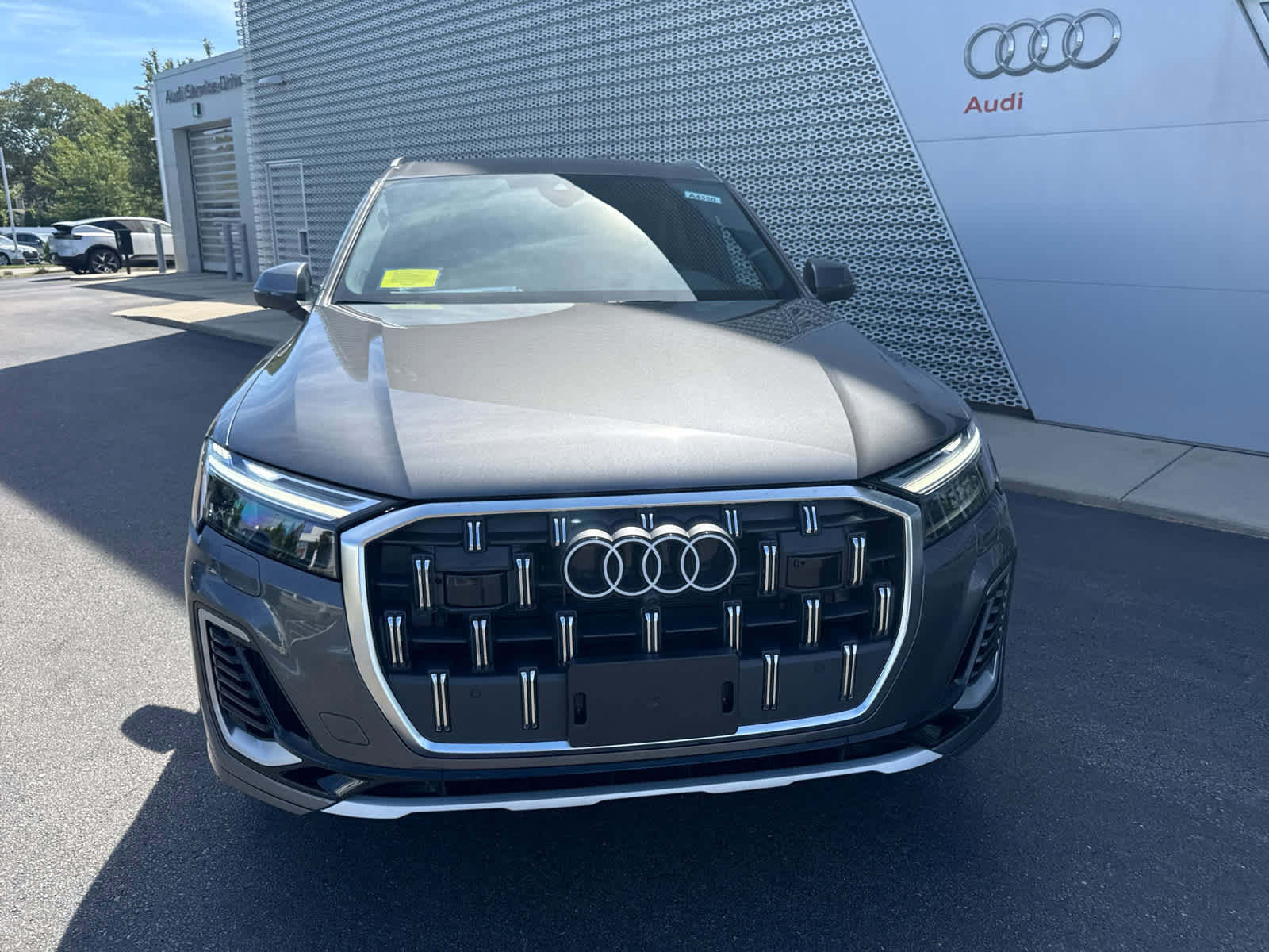 New 2025 Audi Q7 3.0T Premium Plus image 3