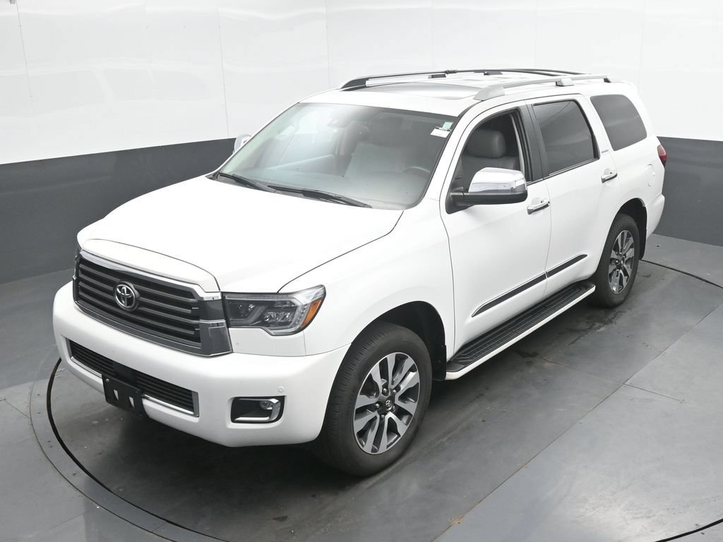 Used 2018 Toyota Sequoia Limited w/ Safety & Convenience Package AWD/4WD image 30