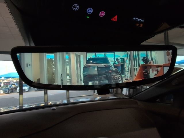 New 2025 Cadillac Optiq Luxury 1 w/ LPO, Floor Liner Package image 28