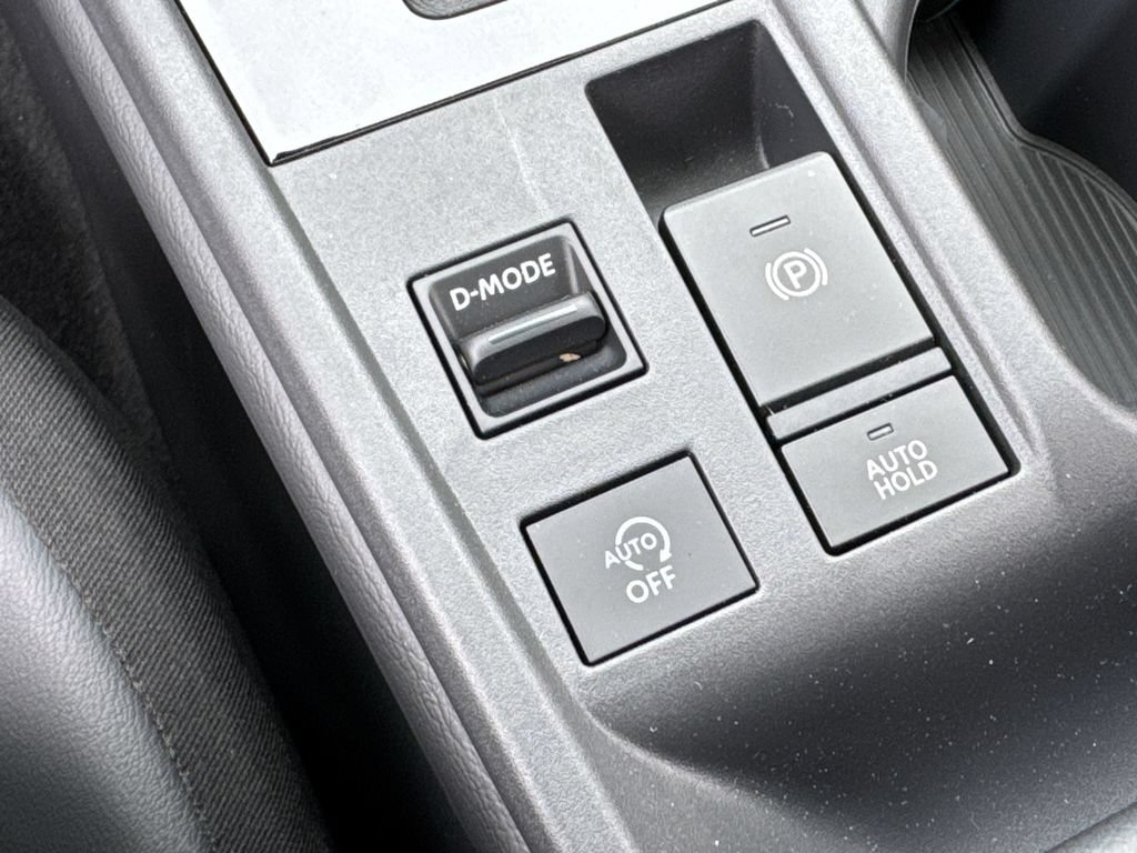 New 2026 Nissan Sentra SR w/ SR Premium Package FWD image 26