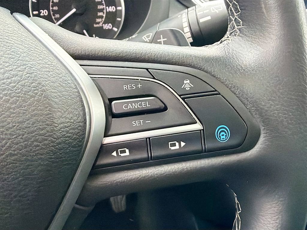 Used 2024 INFINITI QX55 Luxe image 39