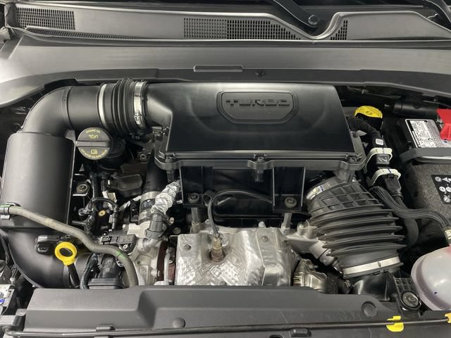 Used 2025 Jeep Compass Latitude AWD/4WD image 28