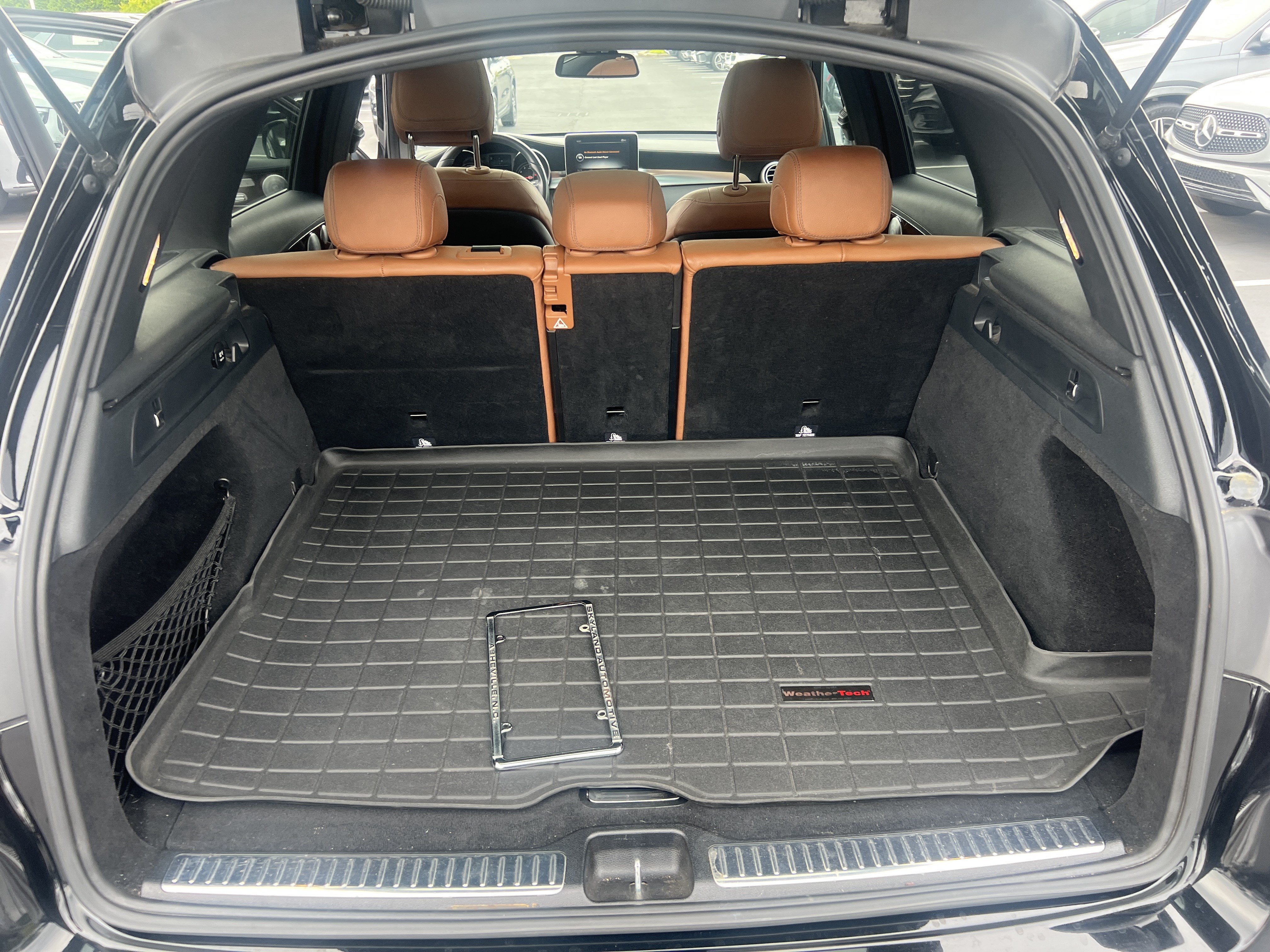 Used 2017 Mercedes-Benz GLC 300 4MATIC image 34