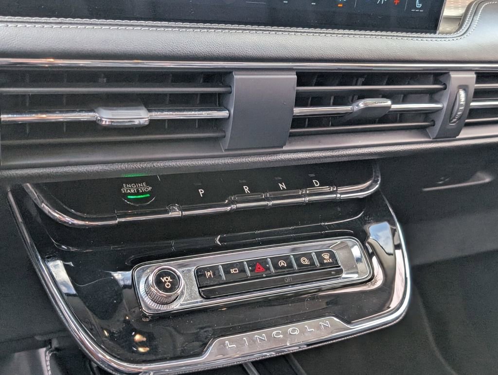 Used 2023 Lincoln Corsair FWD image 22