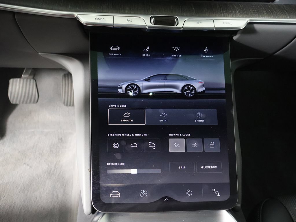 Used 2024 Lucid Air Pure RWD image 40