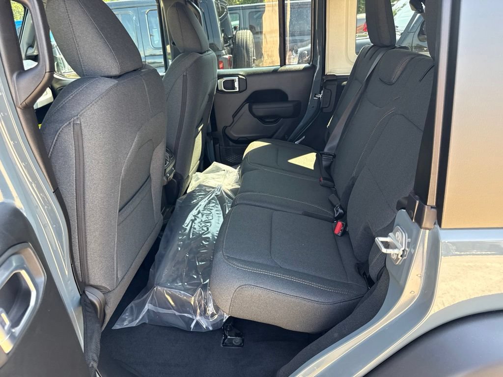 New 2026 Jeep Wrangler Unlimited Sport AWD/4WD image 19