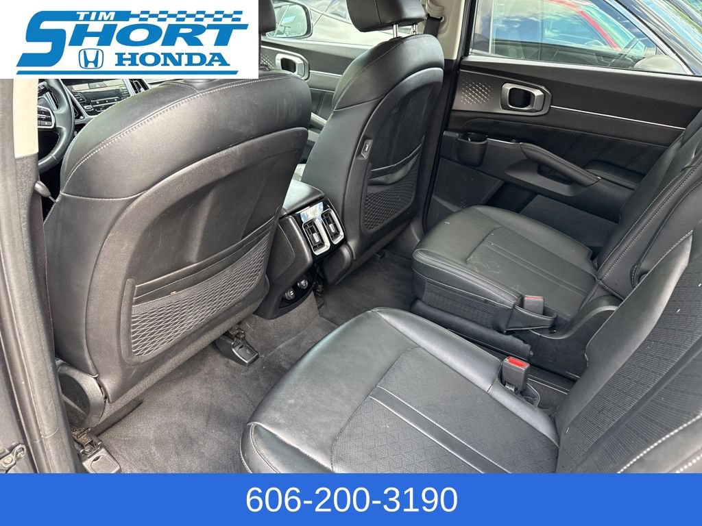 Used 2022 Kia Sorento SX FWD image 14