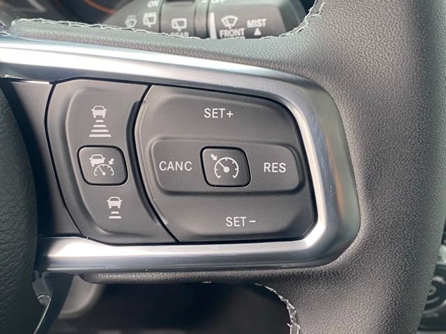 New 2026 Jeep Wrangler Unlimited Sahara AWD/4WD image 18