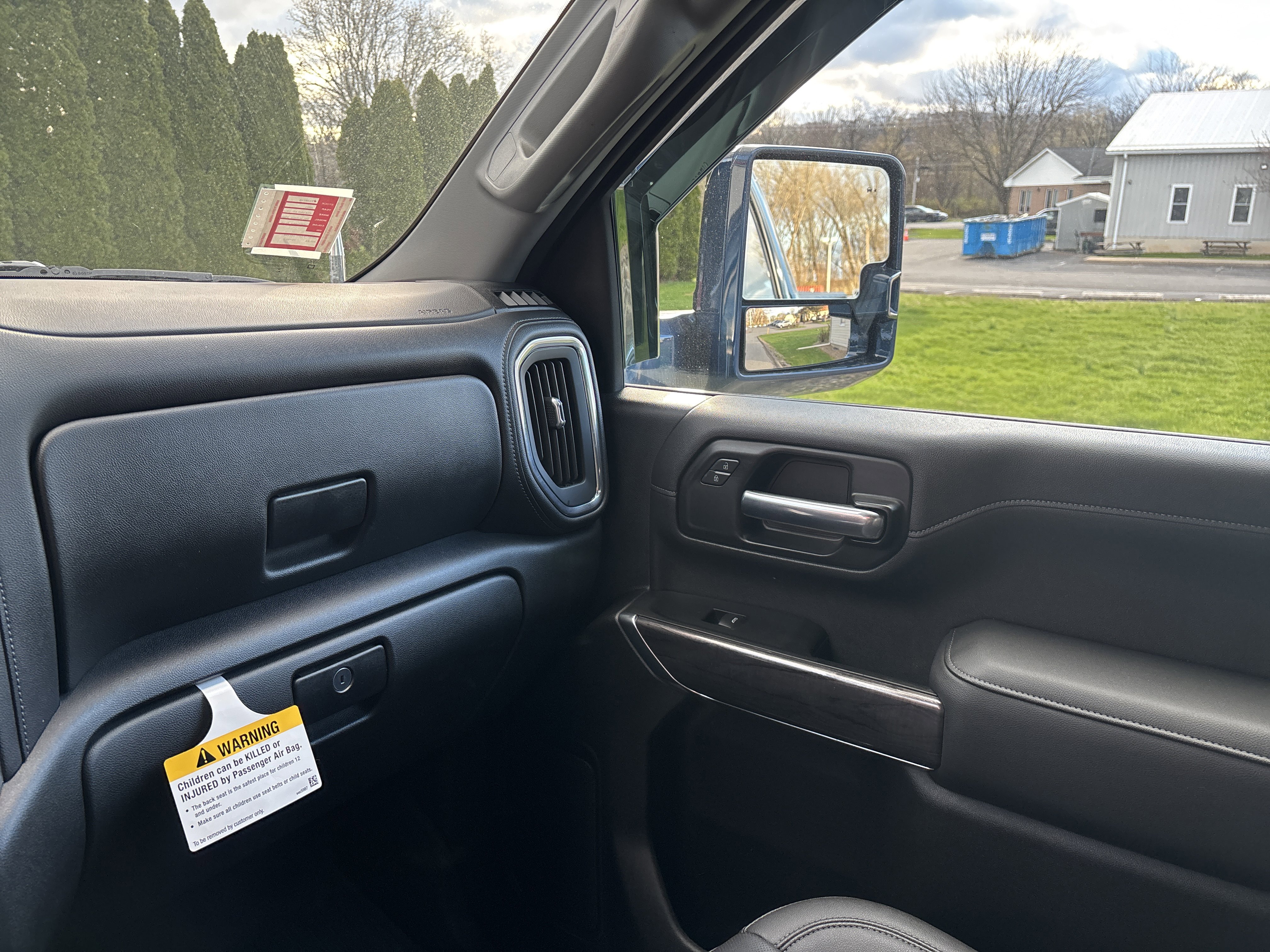 Used 2021 Chevrolet Silverado 2500 LTZ w/ LTZ Plus Package image 24