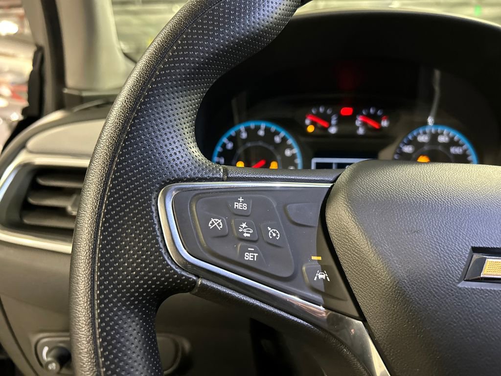 Used 2020 Chevrolet Equinox LS w/ LS Convenience Package image 13