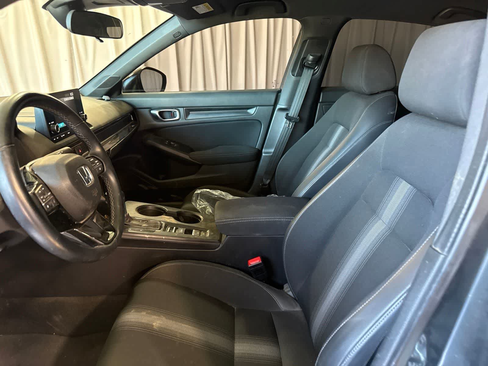 Used 2023 Honda Civic Sport image 18