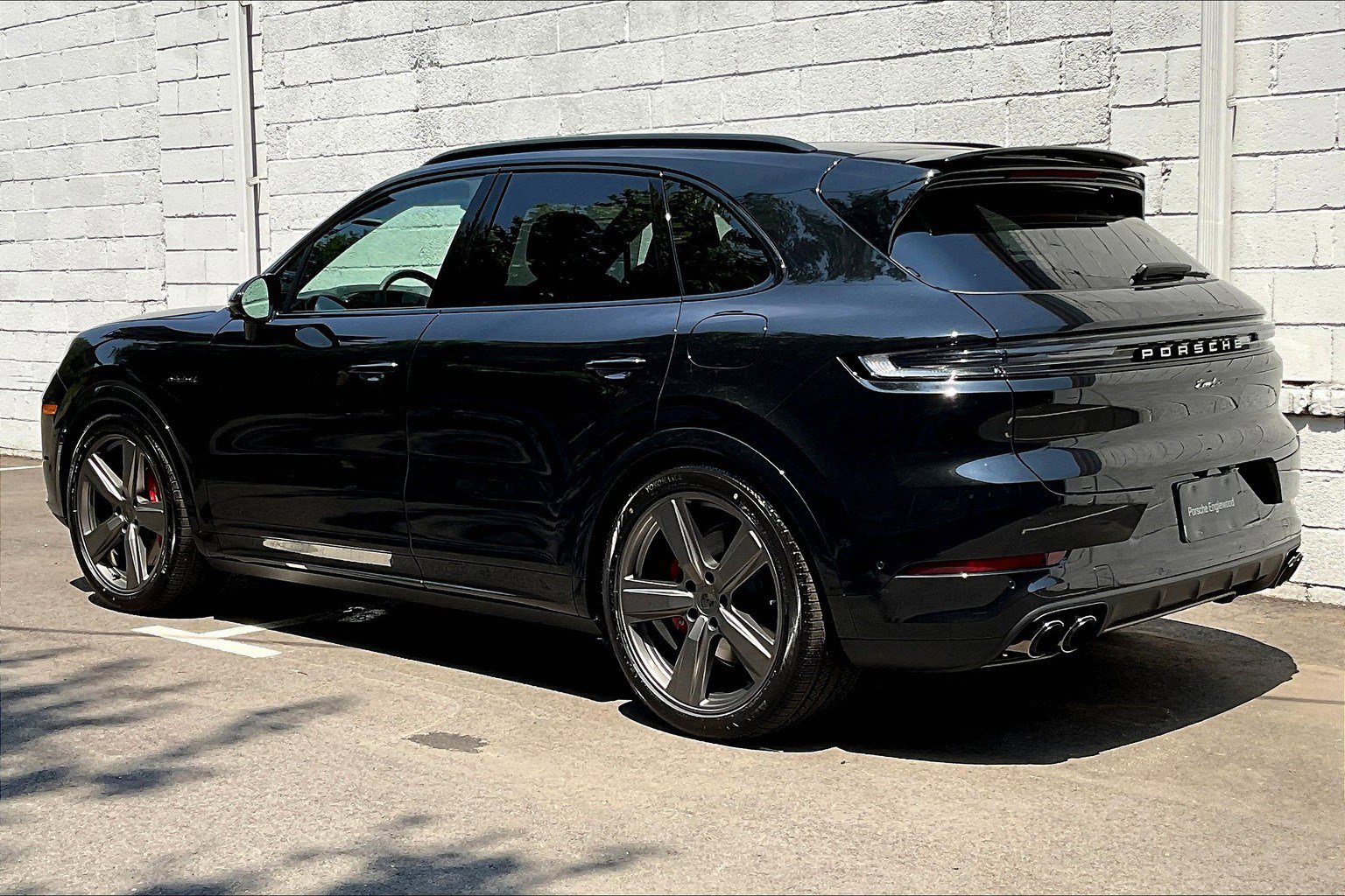 New 2025 Porsche Cayenne Turbo image 3