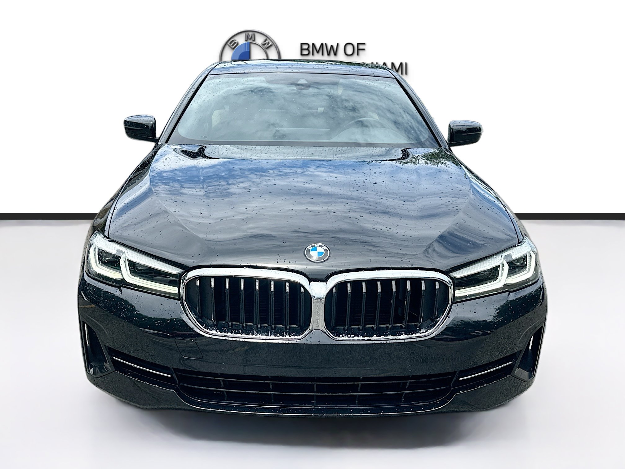 Certified 2023 BMW 530i w/ Convenience Package RWD image 2