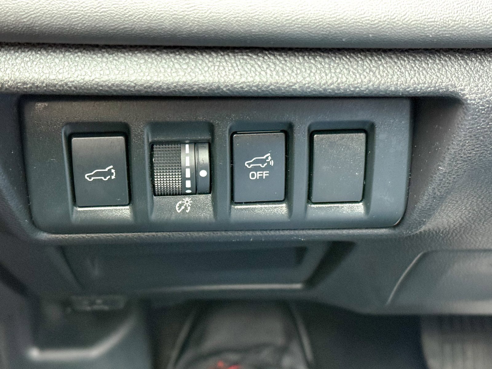 Used 2024 Subaru Outback Limited image 25