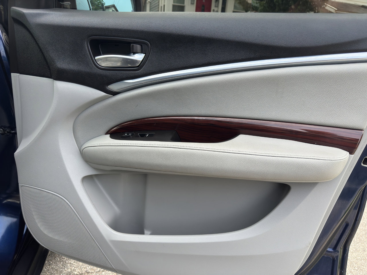 Used 2015 Acura MDX SH-AWD w/ Technology Package image 17