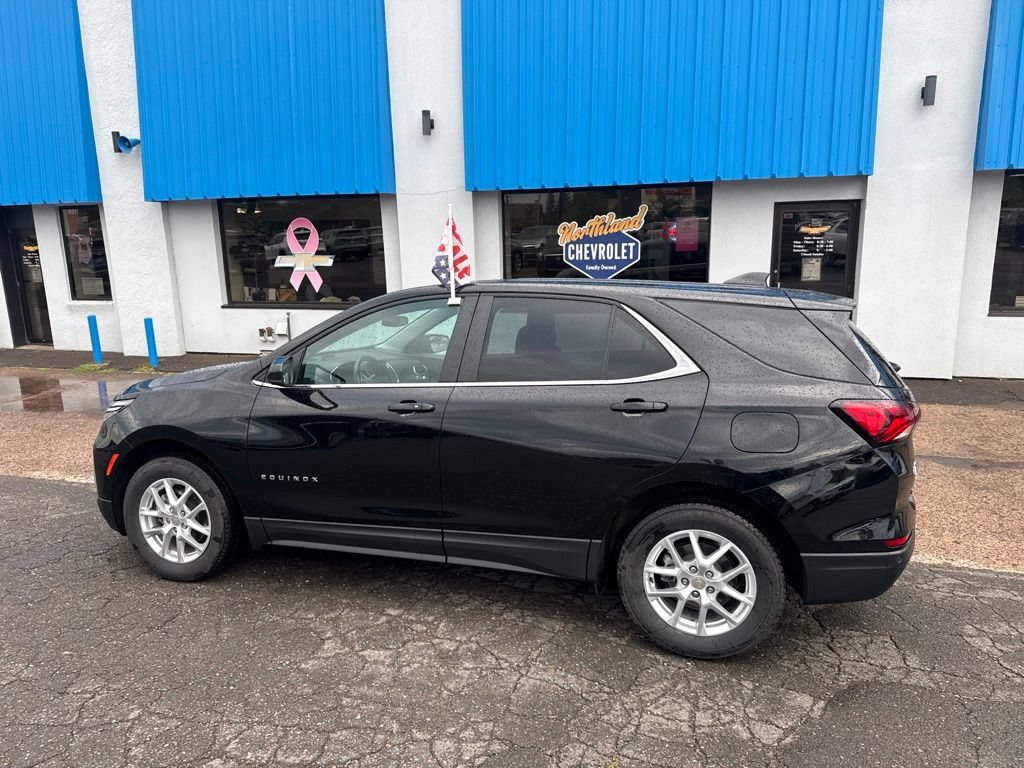 Used 2024 Chevrolet Equinox LT AWD/4WD image 18