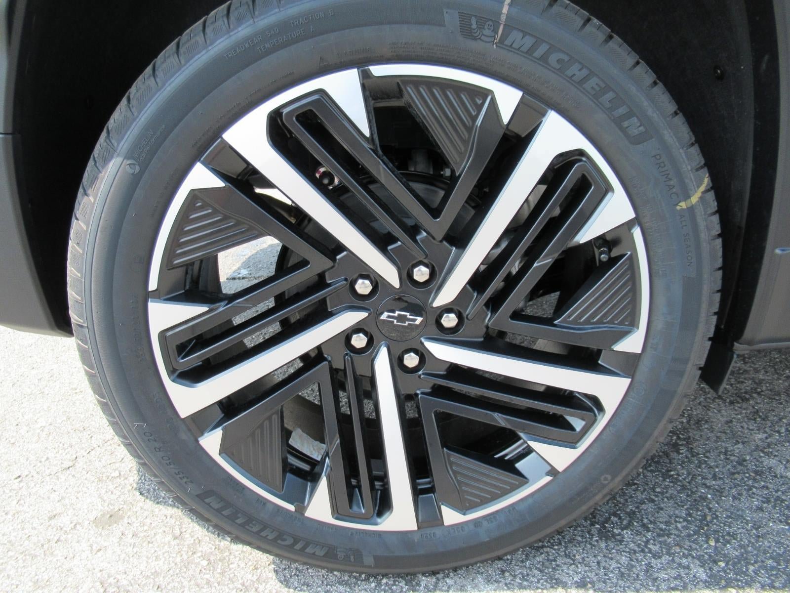 New 2026 Chevrolet Equinox RS FWD image 8