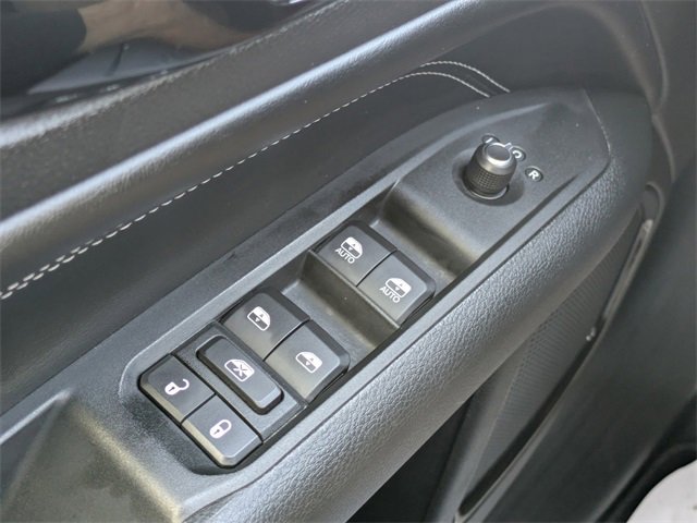 Used 2022 Jeep Compass Altitude image 28