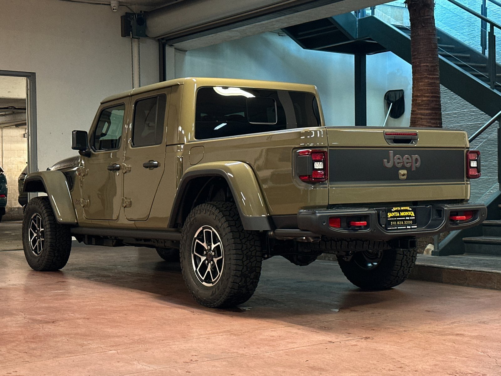 New 2026 Jeep Gladiator Sport AWD/4WD image 3