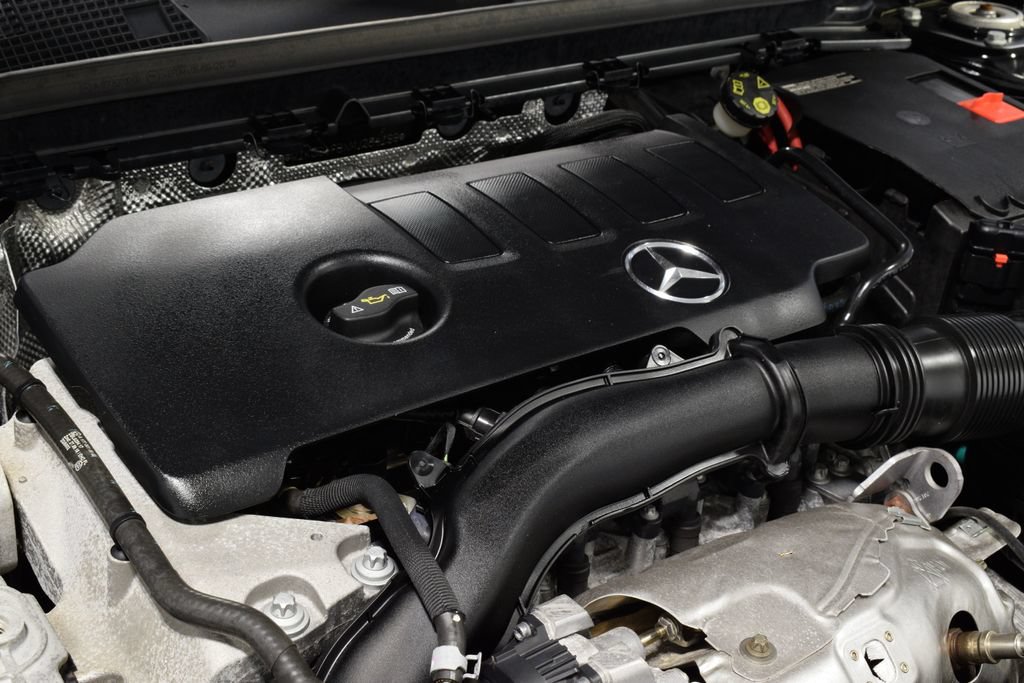 Used 2021 Mercedes-Benz A 220 4MATIC w/ Premium Package image 35