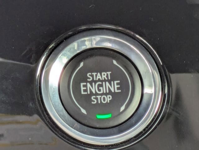 Certified 2025 Buick Envision Sport Touring image 30