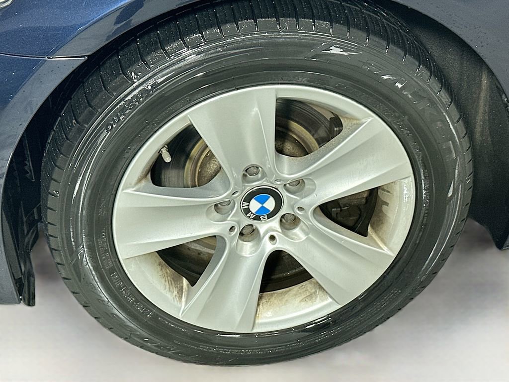 Used 2013 BMW 528i xDrive Sedan image 31