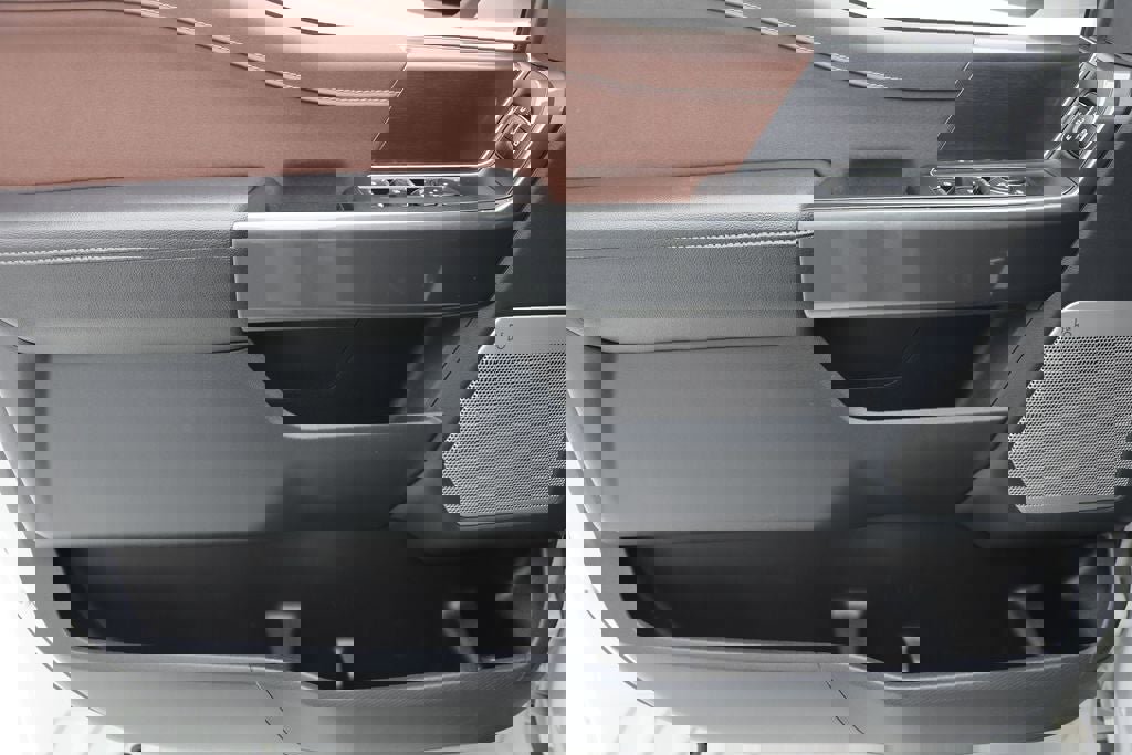 Used 2023 Ford F150 Lariat w/ Equipment Group 502A High image 17