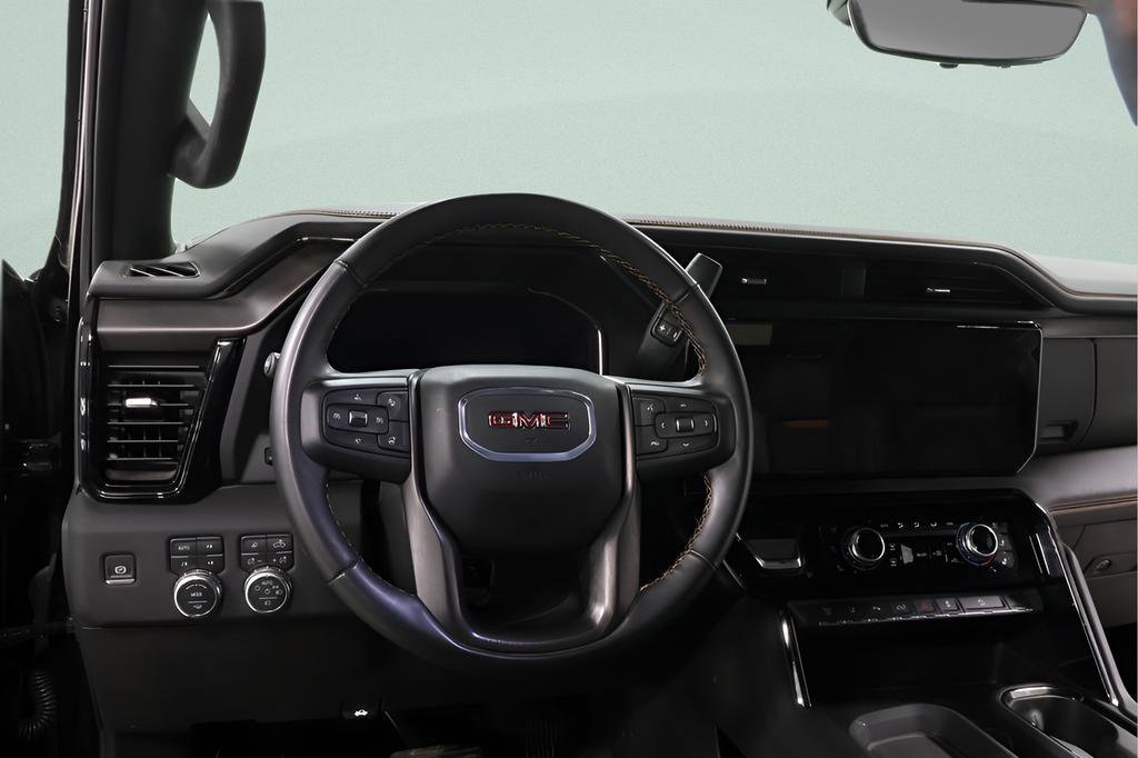 Used 2025 GMC Sierra 2500 AT4 w/ AT4 Premium Plus Package image 7