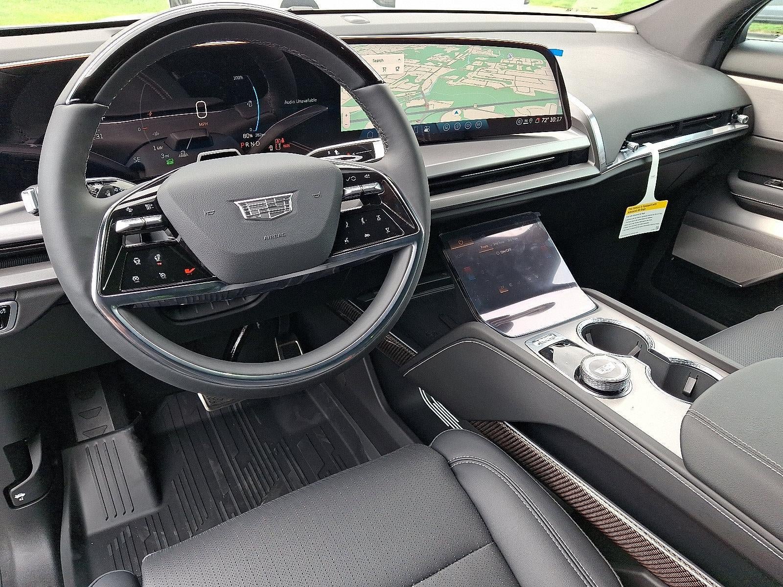 New 2027 Cadillac Vistiq Luxury w/ LPO, Floor Liner Package AWD/4WD image 15