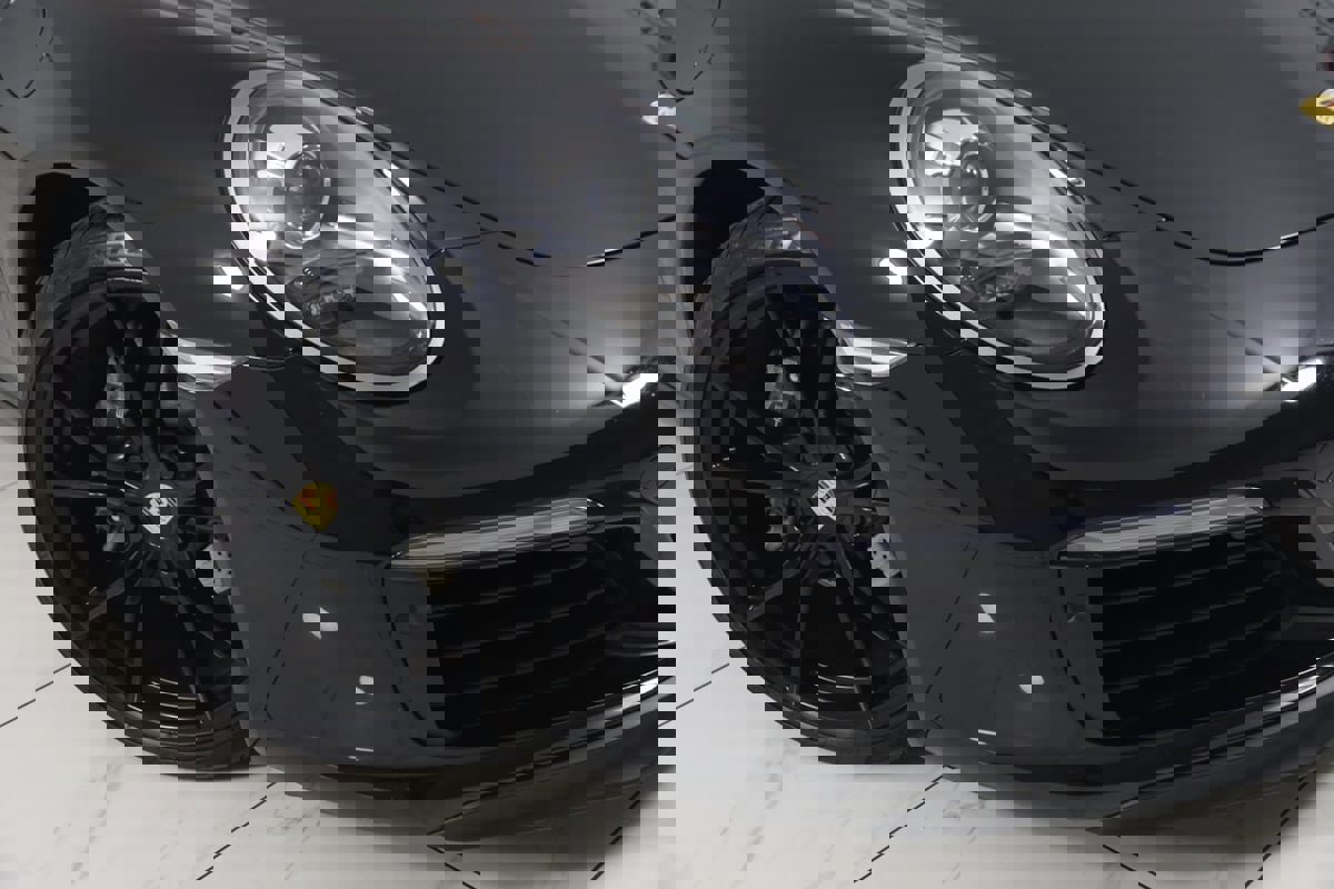 Used 2019 Porsche 911 Carrera T w/ Carrera T Interior Package image 21