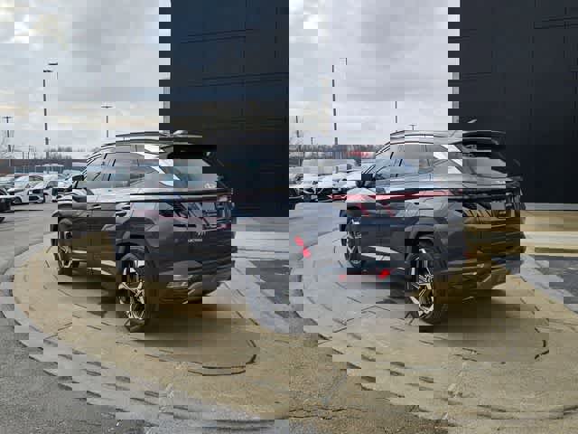 Used 2022 Hyundai Tucson Limited w/ Cargo Package image 6