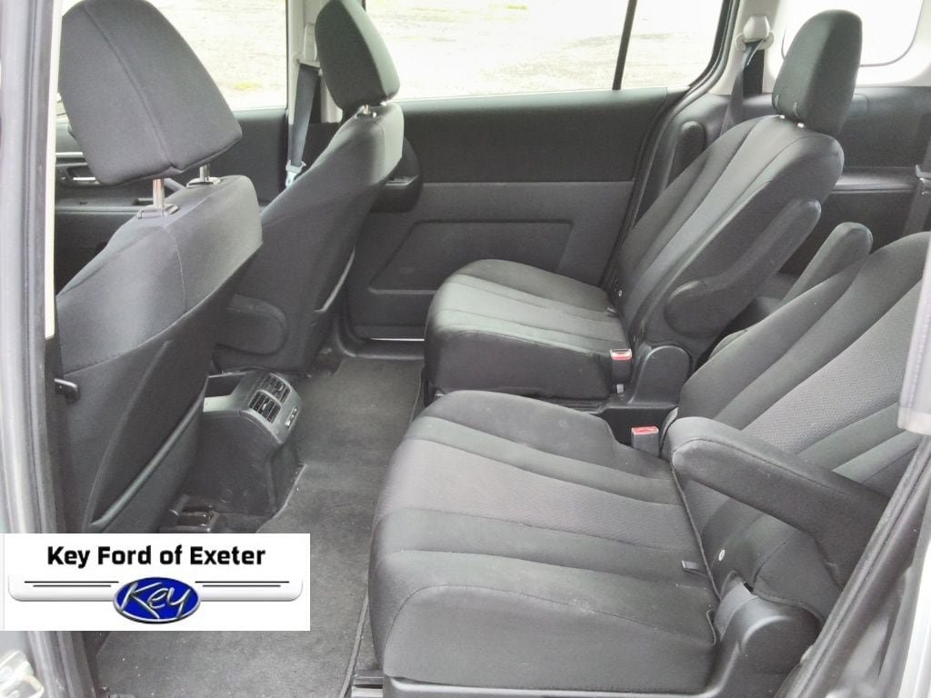 Used 2013 MAZDA MAZDA5 Sport FWD image 13