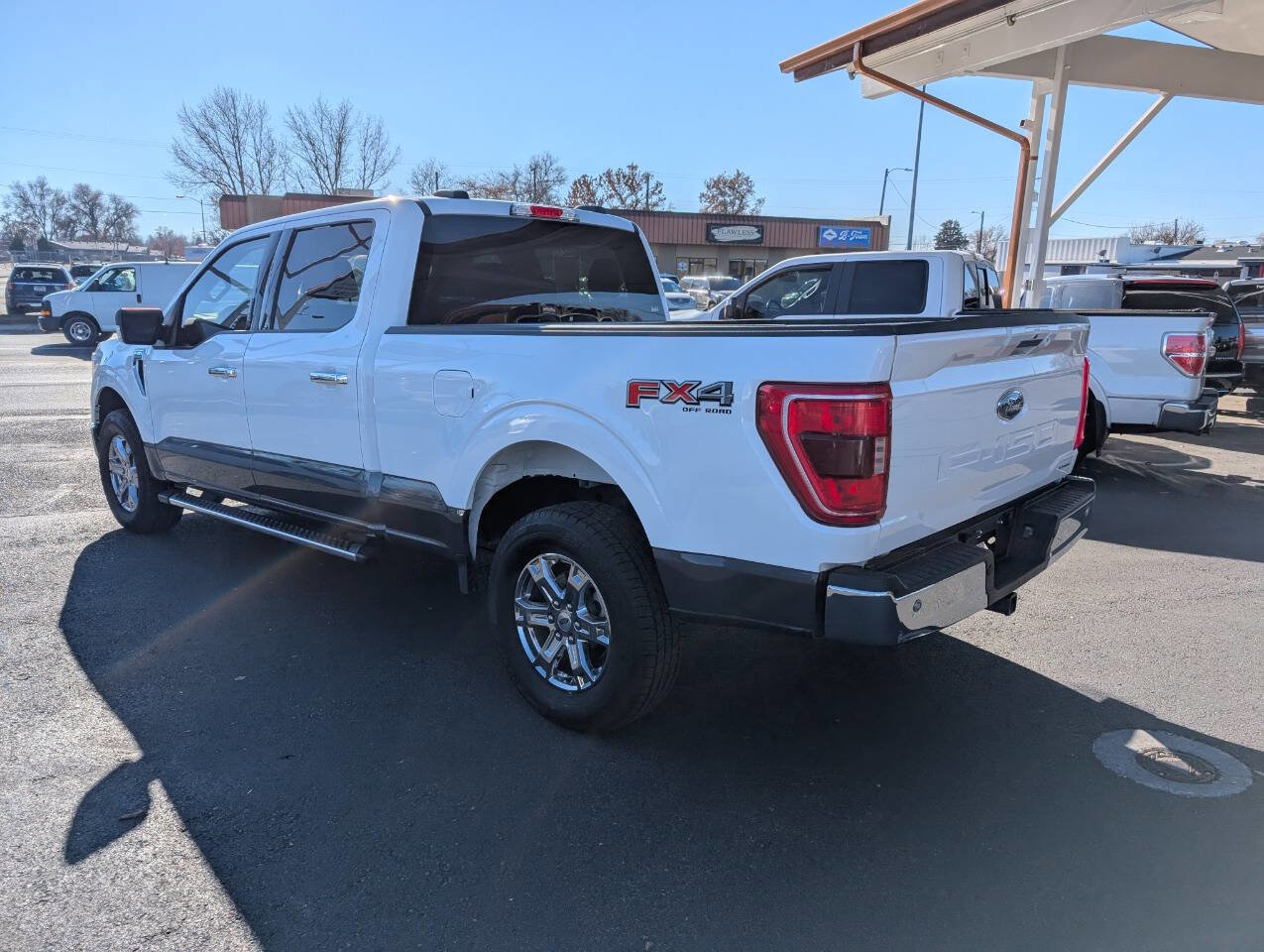 Used 2022 Ford F150 XLT w/ Equipment Group 302A High image 5