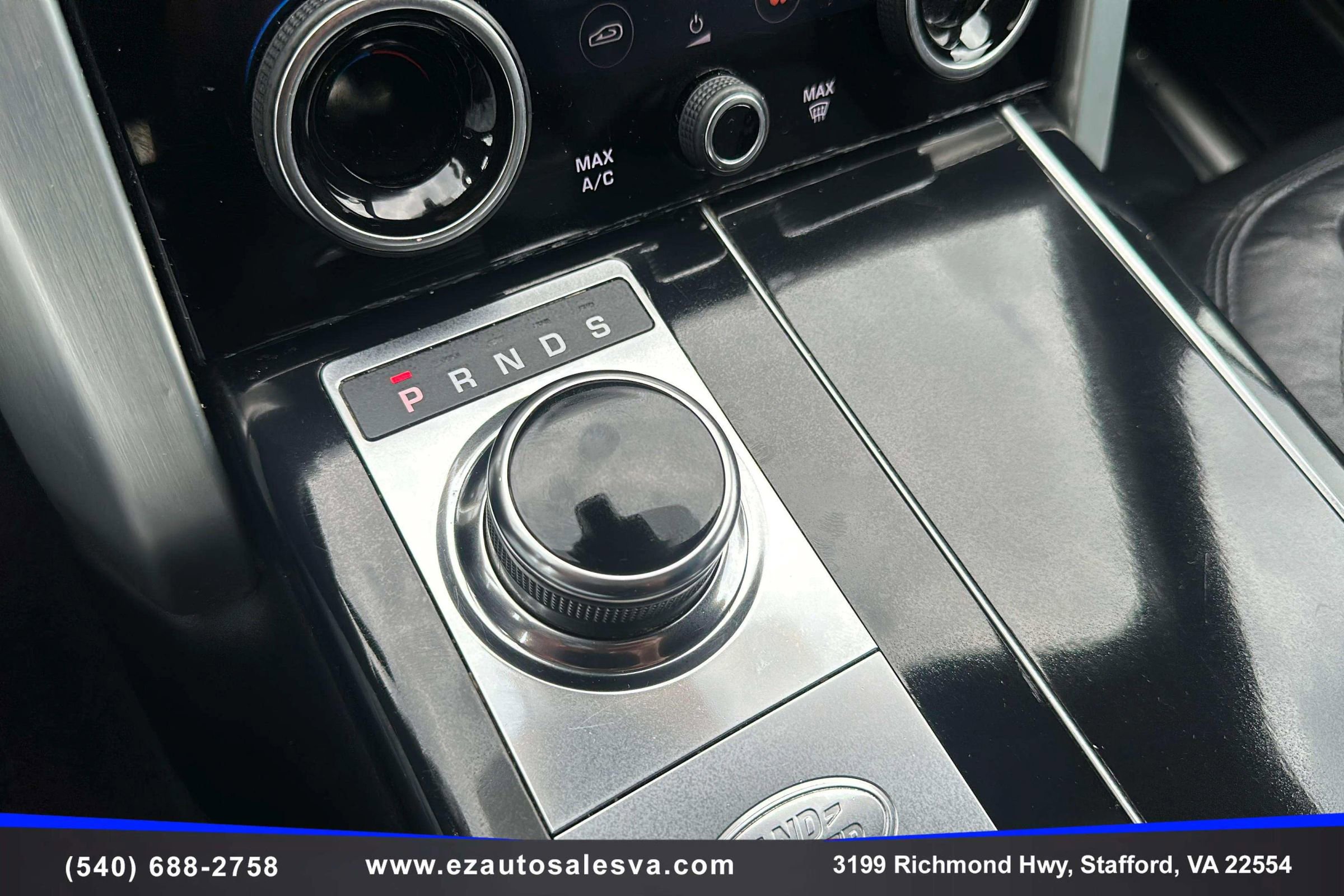 Used 2018 Land Rover Range Rover Supercharged image 27