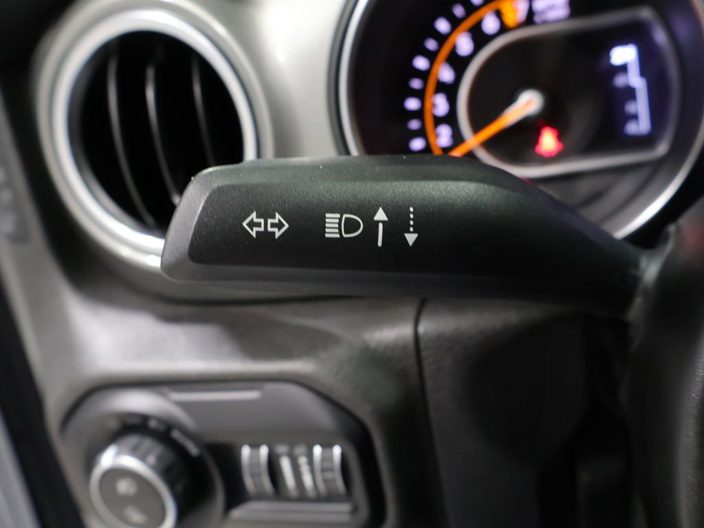 Used 2021 Jeep Gladiator Overland AWD/4WD image 35