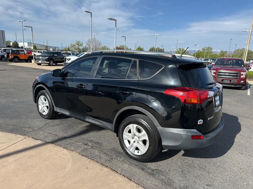 Used 2015 Toyota RAV4 LE image 33