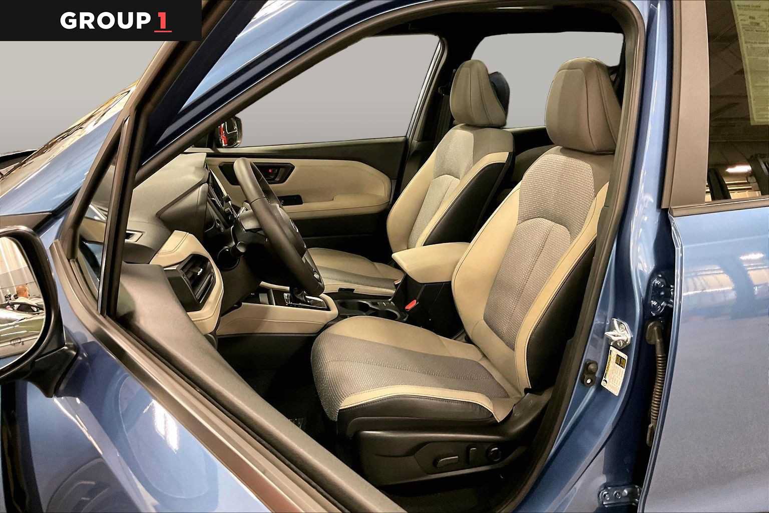 Certified 2025 Subaru Forester Premium AWD/4WD image 8