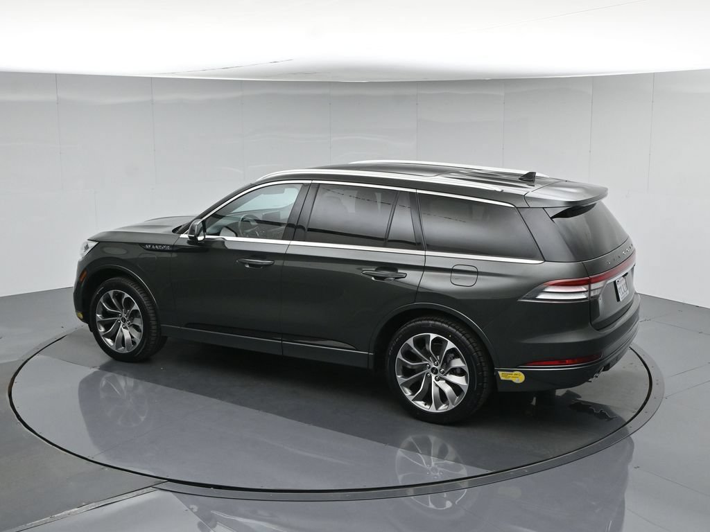 Used 2022 Lincoln Aviator Grand Touring w/ Equipment Group 301A AWD/4WD image 44