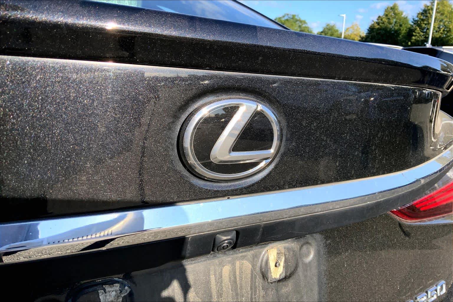 Used 2024 Lexus ES 350 Ultra Luxury w/ Accessory Package (Z2) FWD image 31