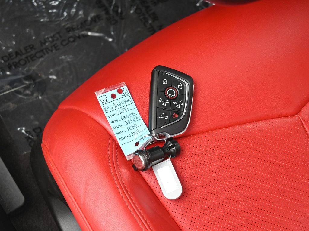 Used 2024 Chevrolet Corvette Stingray Convertible w/ 1LT image 19
