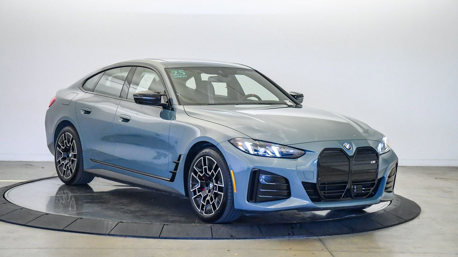 Used 2025 BMW i4 M50 w/ Premium Package image 6