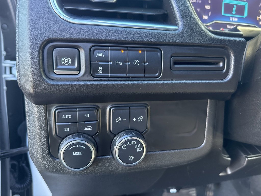 Used 2023 Chevrolet Tahoe LT image 34