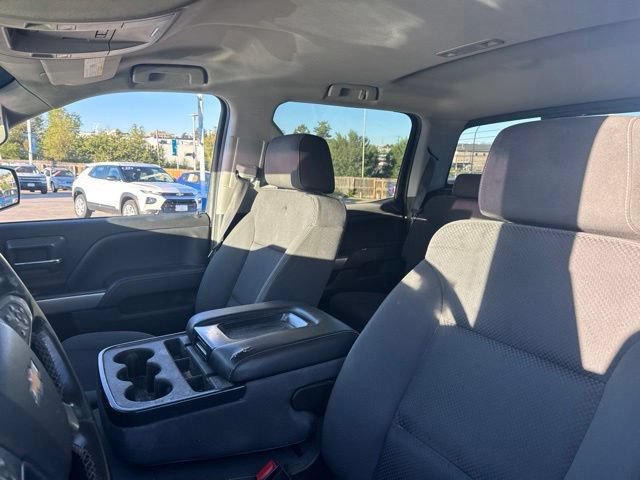 Used 2018 Chevrolet Silverado 1500 LT w/ All Star Edition AWD/4WD image 10
