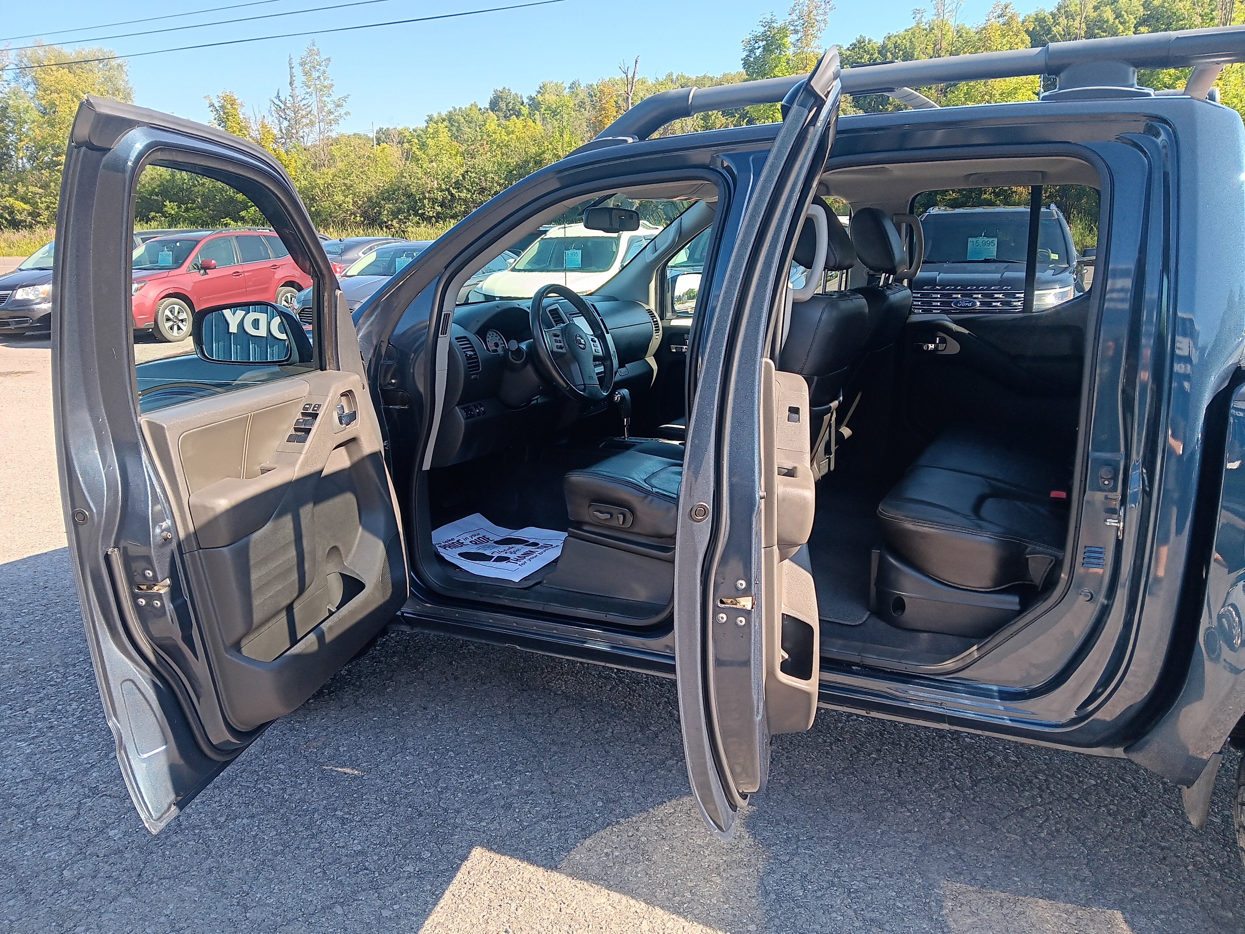 Used 2019 Nissan Frontier PRO-4X w/ Pro-4x Luxury Package AWD/4WD image 12