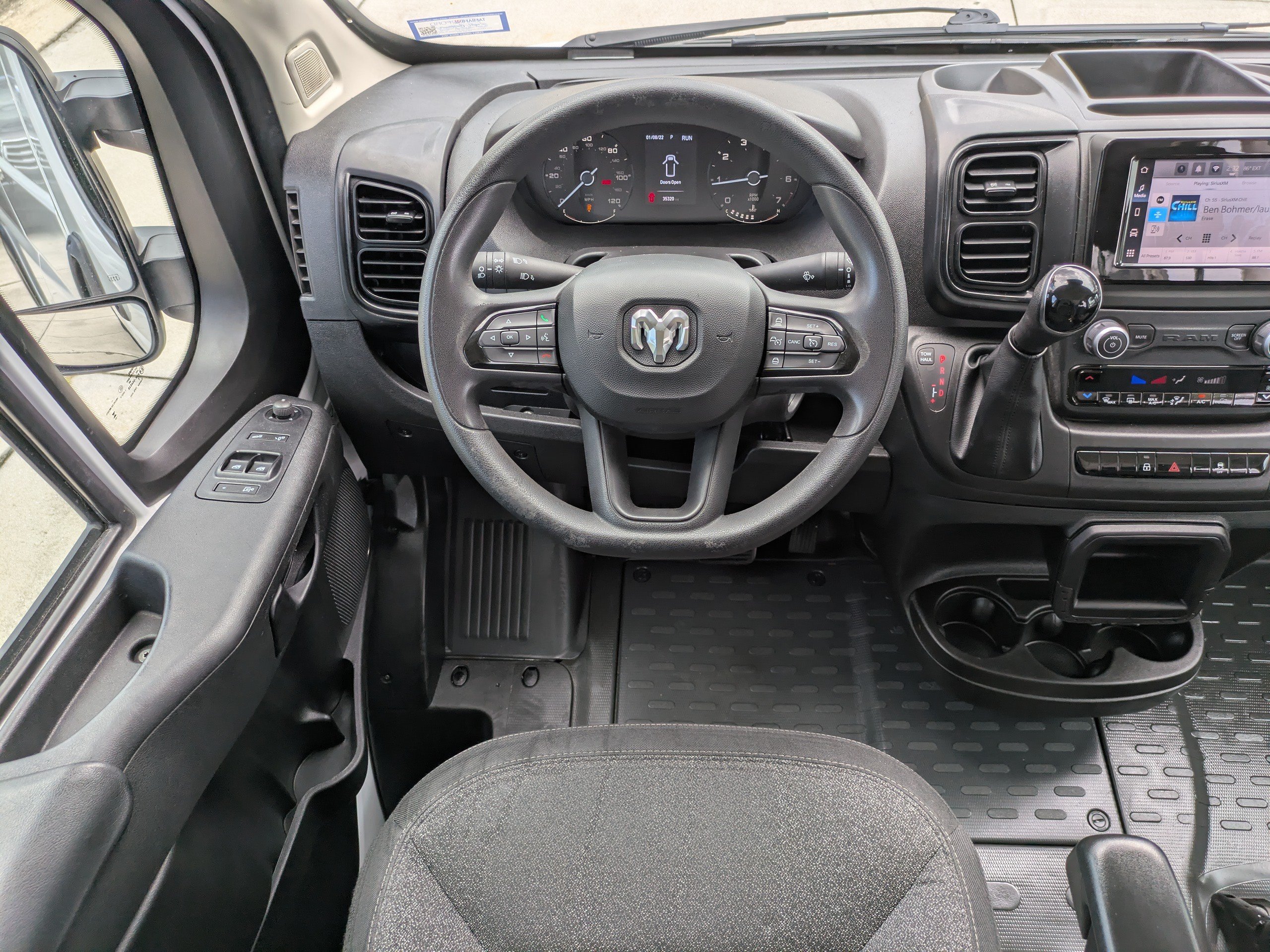 Used 2025 RAM ProMaster 2500 w/ Convenience Group FWD image 16